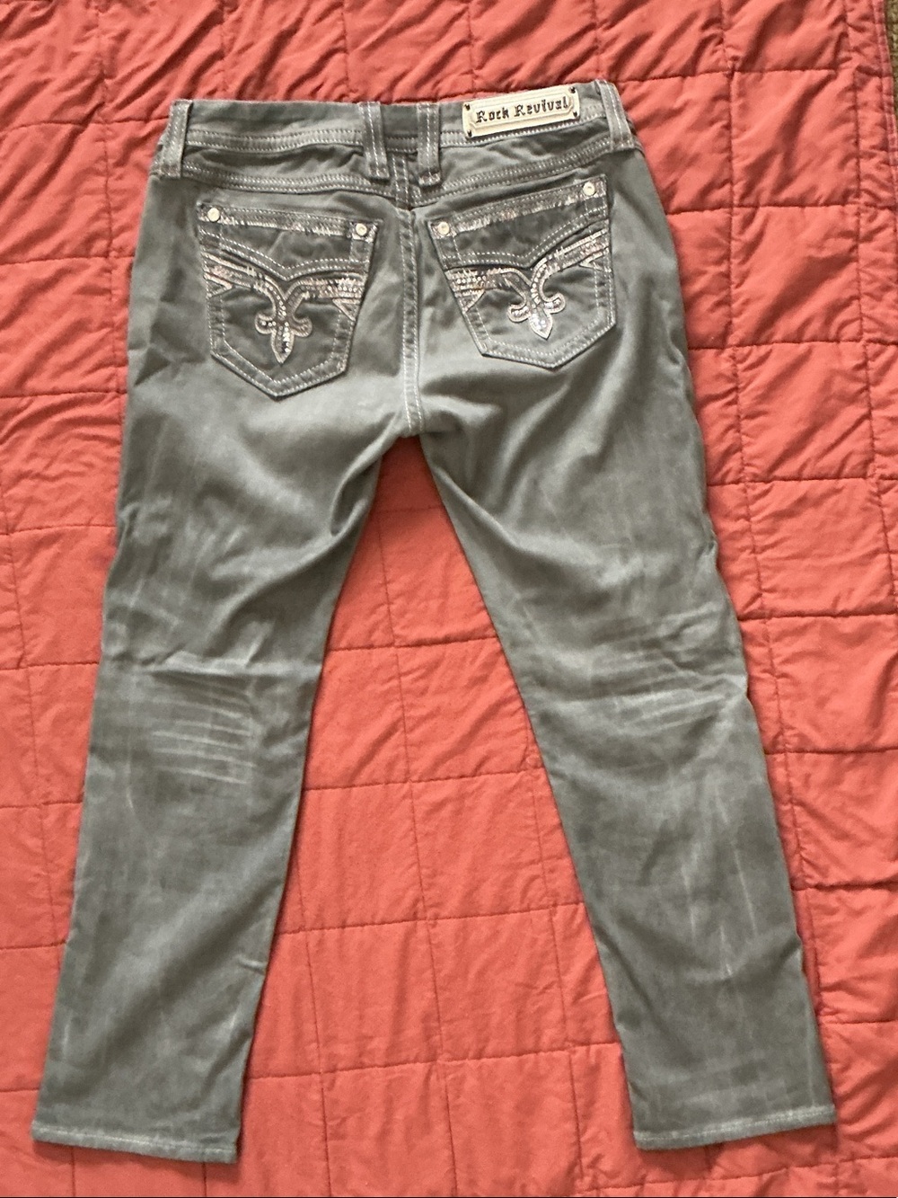 Rock Revival Gray Cropped Skinny Jeans with Pocket Studs